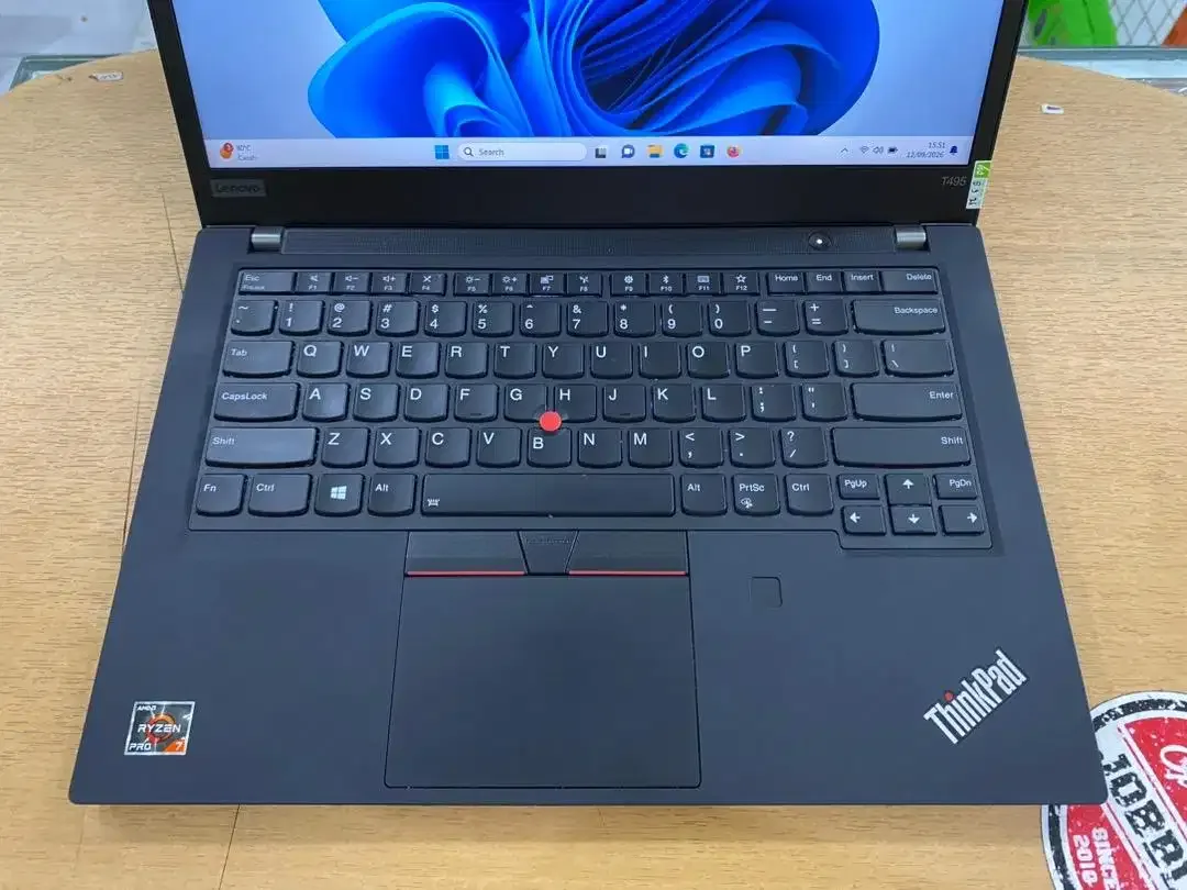 Lenovo ThinkPad T495 Amd Ryzen 7 Pro SSD 256GB Ram 16GB VGA 2GB Touchs - Image 2 of 10