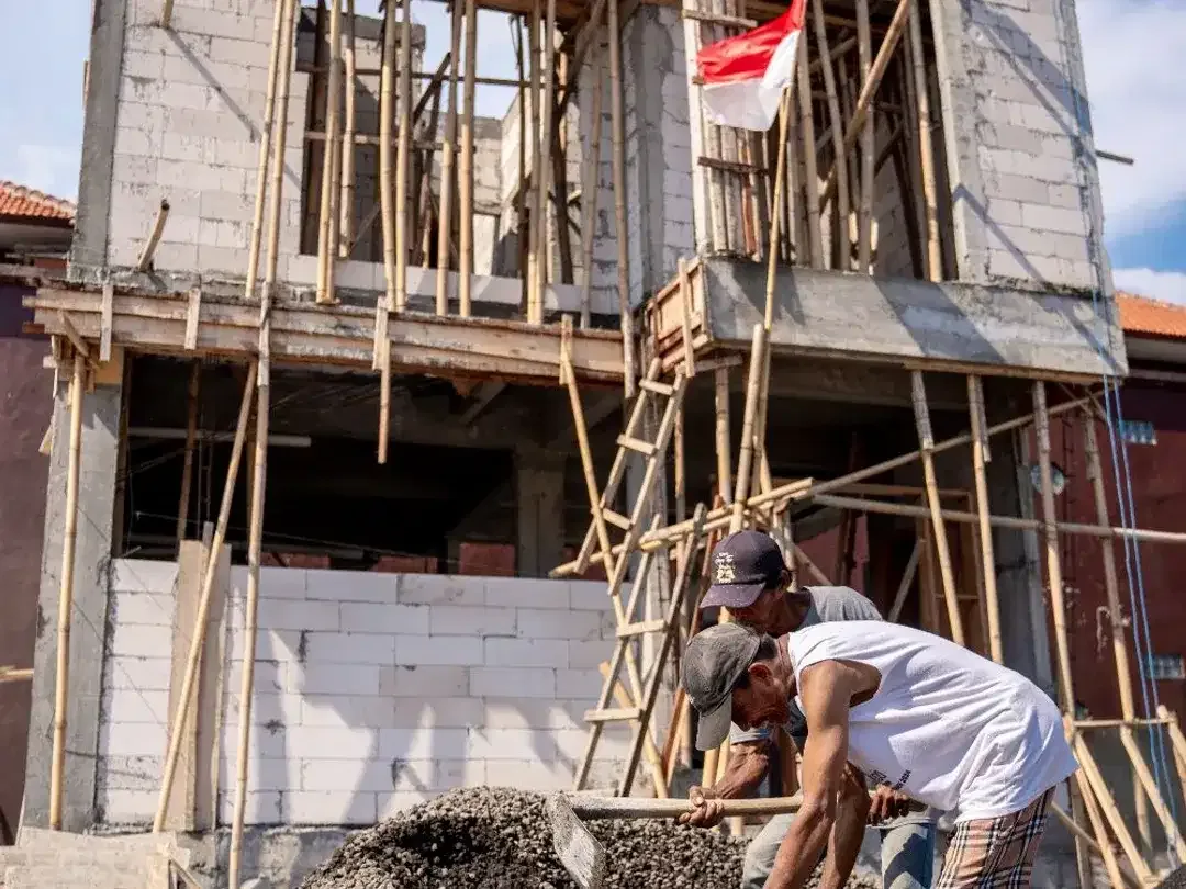rumah baru 2 lantai yang berlokasi di jimbaran,daerah strategis,dkt gwk - Image 4 of 10