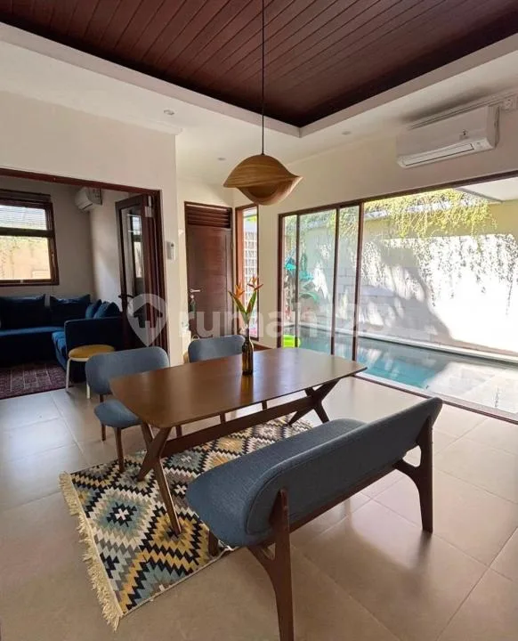 Dijual Hunian Mewah Furnished Siap Huni Bebas Banjir di Ungasan - Image 2 of 4