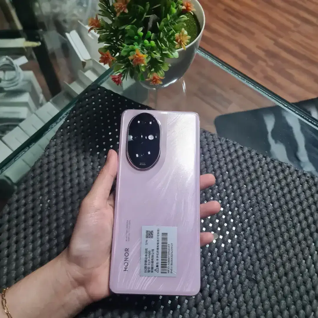 HONOR 200 Pro 16/512GB Inter Dual SIM – Unit Only - Image 1 of 3