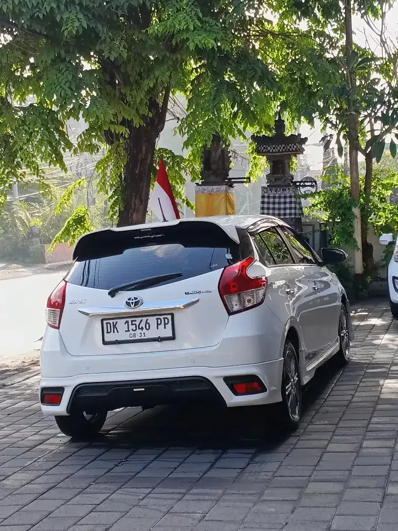 YARIS TRD Sportivo Manual Low km pajak baru siap pakai - Image 3 of 10