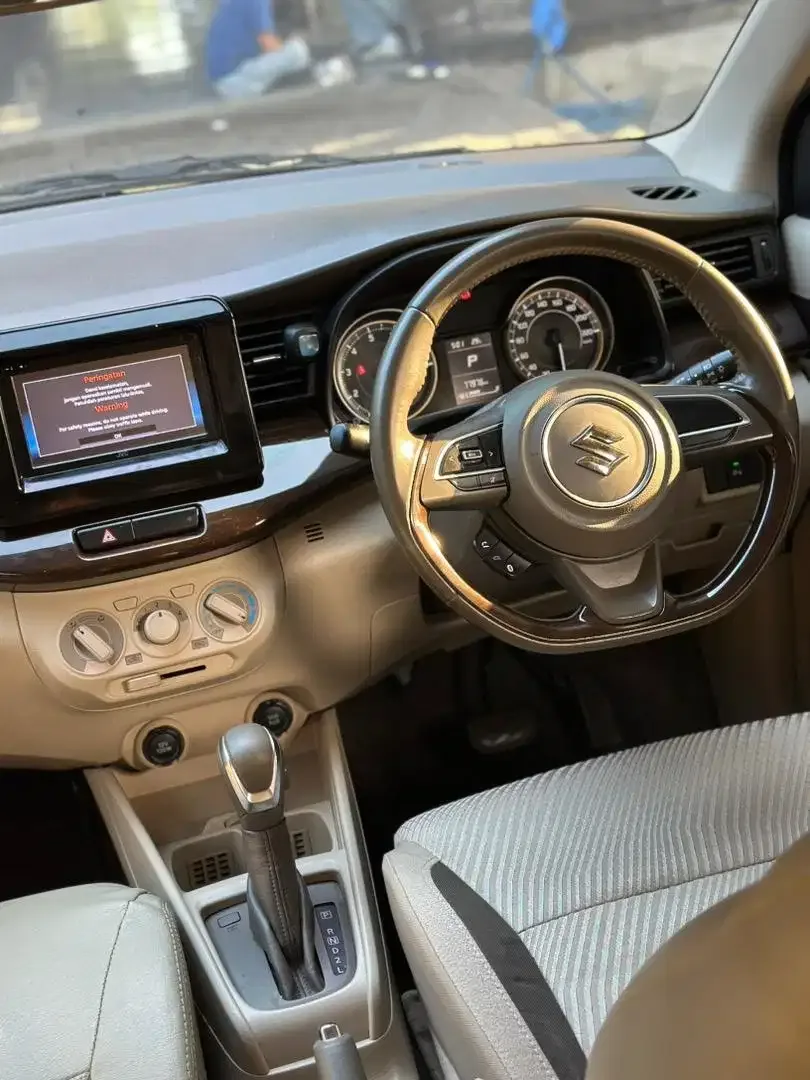 ERTIGA GX 2018 MATIC ASLI BALI LOW KM KSTIMEWA SIAP PAKAI - Image 9 of 10