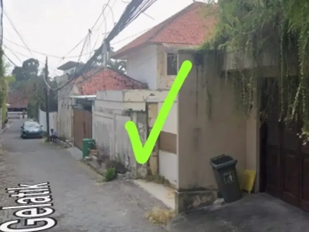 tanah bonus bangunan tua dekat pantai - Image 2 of 5