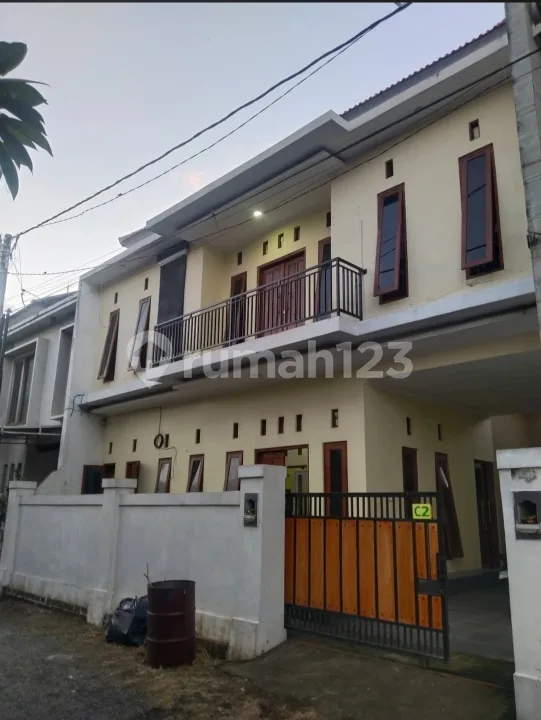 Rumah Semi Furnish Daerah Kesiman Dekat Joging Track Jarak Ideal ke Dyatmika Sanur Renon dan Pusat Kota Wr Supratman dan Gatot Subroto Timur - Image 1 of 4