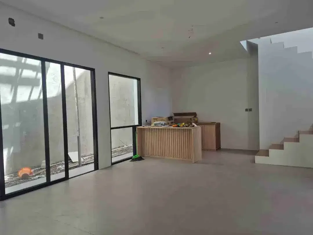 RUMAH BARU DI TAMAN MUMBUL KAWASAN PEMUKIMAN NYAMAN DAN ASRI - Image 5 of 10