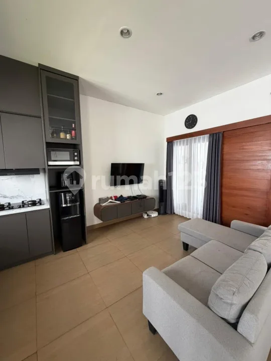 Rumah Siap Huni Semi Villa Dekat ke Pantai di Sanur - Image 2 of 4