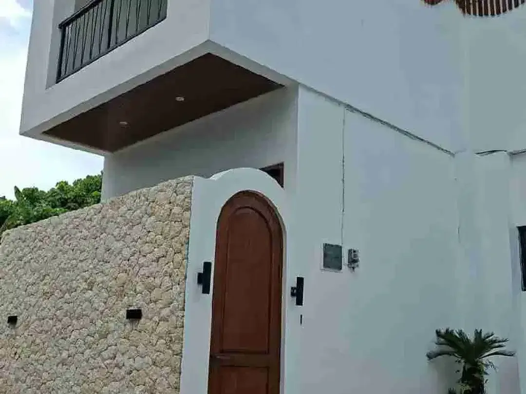 dijual villa baru lantai 2 lokasi padonan canggu - Image 10 of 10