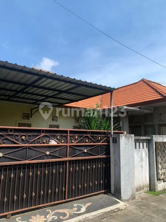 Rumah Strategis 6 Kamar di Hayam Wuruk, Denpasar - Image 1 of 4