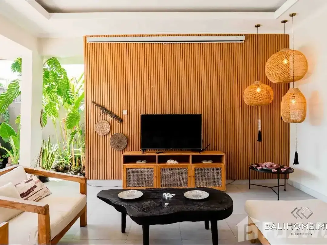 2 Bedroom Villa for rent in Kerobokan, Bali - Image 8 of 9