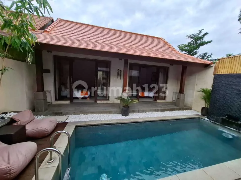 Villa Tropis di Jl. Raya Pantai Berawa cocok untuk keluarga Kecil - Image 3 of 4