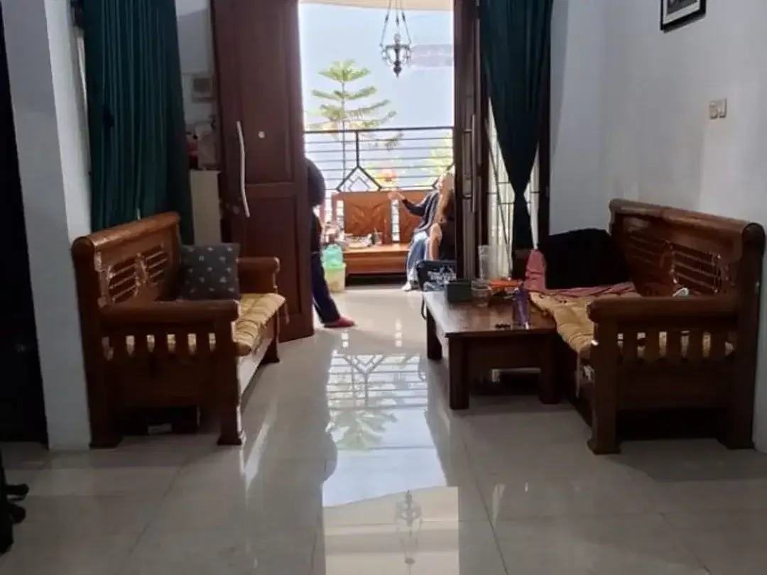 Rumah Kantor 6 Kamar Tidur Dijual di Pedungan, Denpasar Selatan - Image 8 of 10