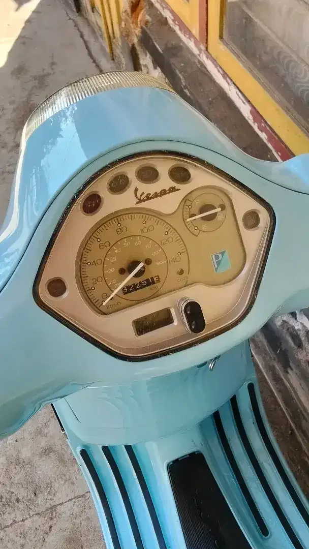 VESPA LX 125 IGER 2017 - Image 2 of 7