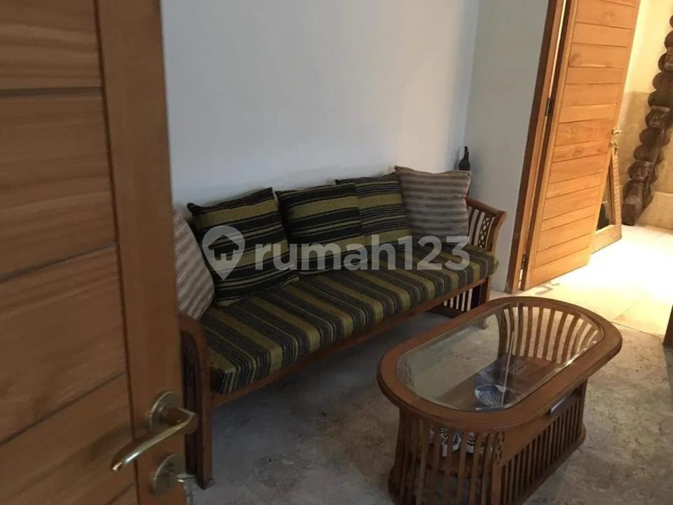 Villa Dijual Lokasi Kerobokan - Image 2 of 4