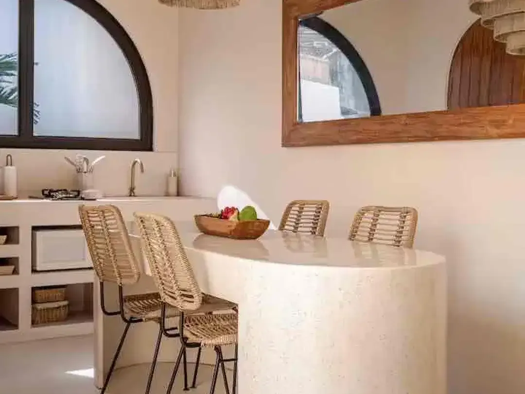 Modern Mediterranean Villa in Canggu Berawa - Image 5 of 10