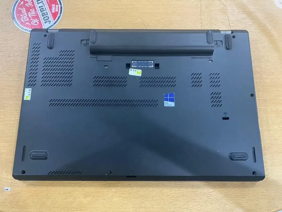 Lenovo ThinkPad P50S Core i7Gen6 Ram 16Gb SSD 256GB NvidIa 2GB Mulus - Image 9 of 10