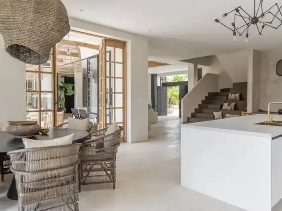Villa Luxury Pantai Seseh Munggu Mengwi Badung - Image 9 of 10