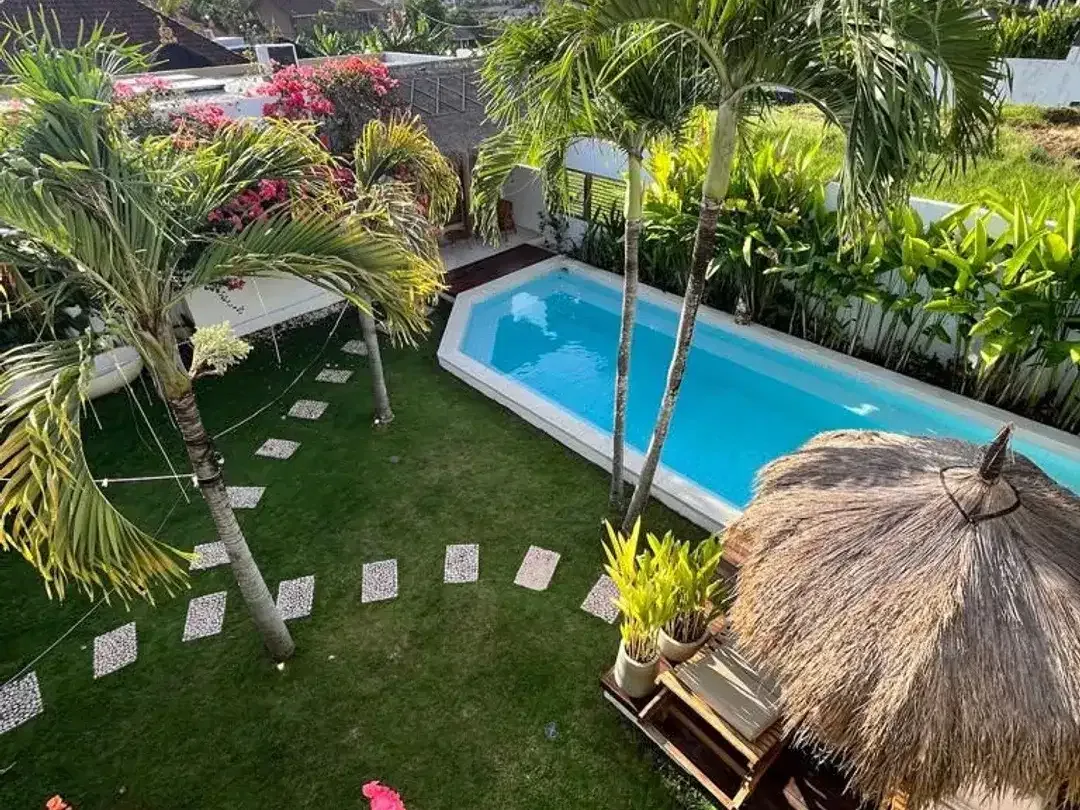 5 Bedroom Villa for sale in Kerobokan, Bali - Image 1 of 10