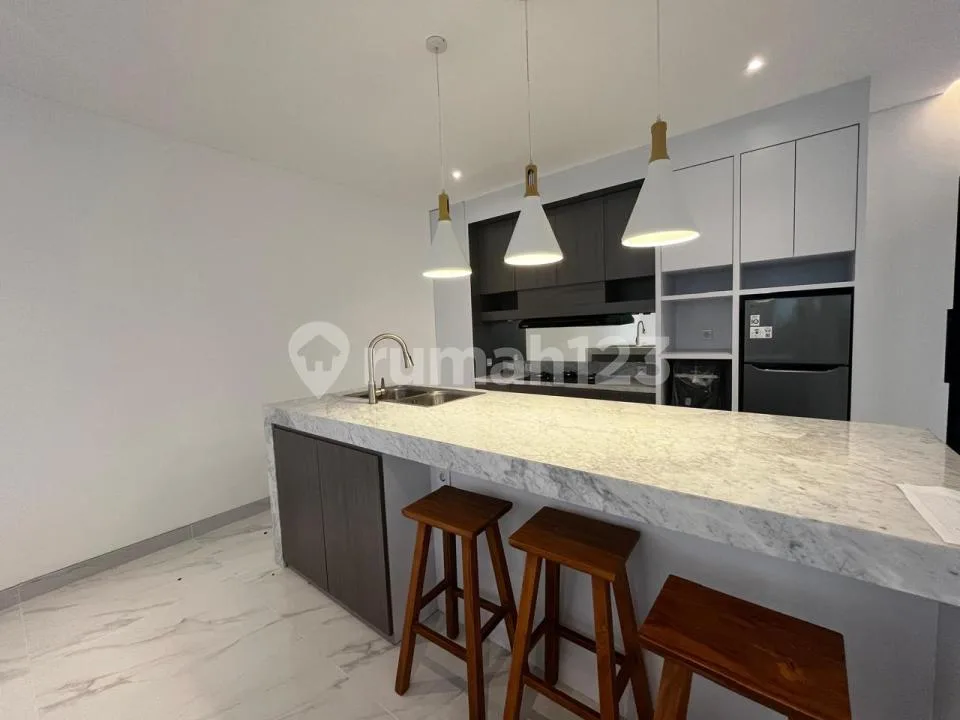 Modern Villa 3 Bedrooms Royal Garden Taman Giri 3 Bedrooms 177MÂ² - Image 4 of 4