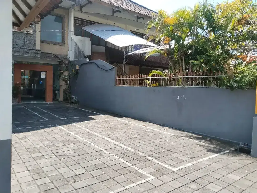TANAH BERISI BANGUNAN KANTOR DI JL UTAMA NUSA DUA DEKAT PANTAI - Image 3 of 7