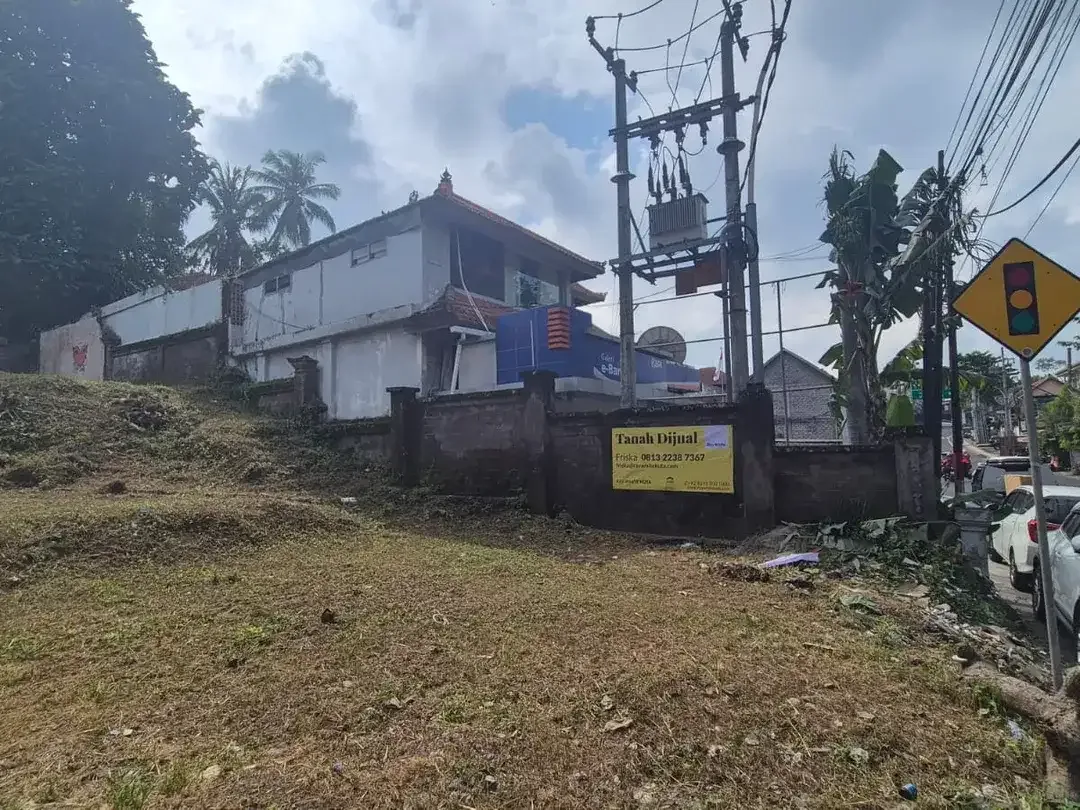 For Sale: Strategic Commercial Land on Jalan Raya Ubud, Petulu - Image 1 of 6