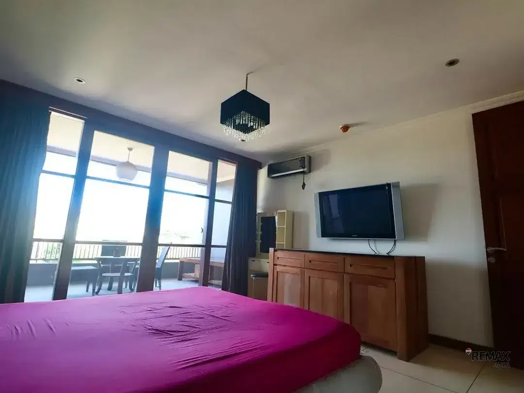 Villa 5 Kamar Tidur dengan Rooftop Dijual di Seminyak, Badung - Image 3 of 9