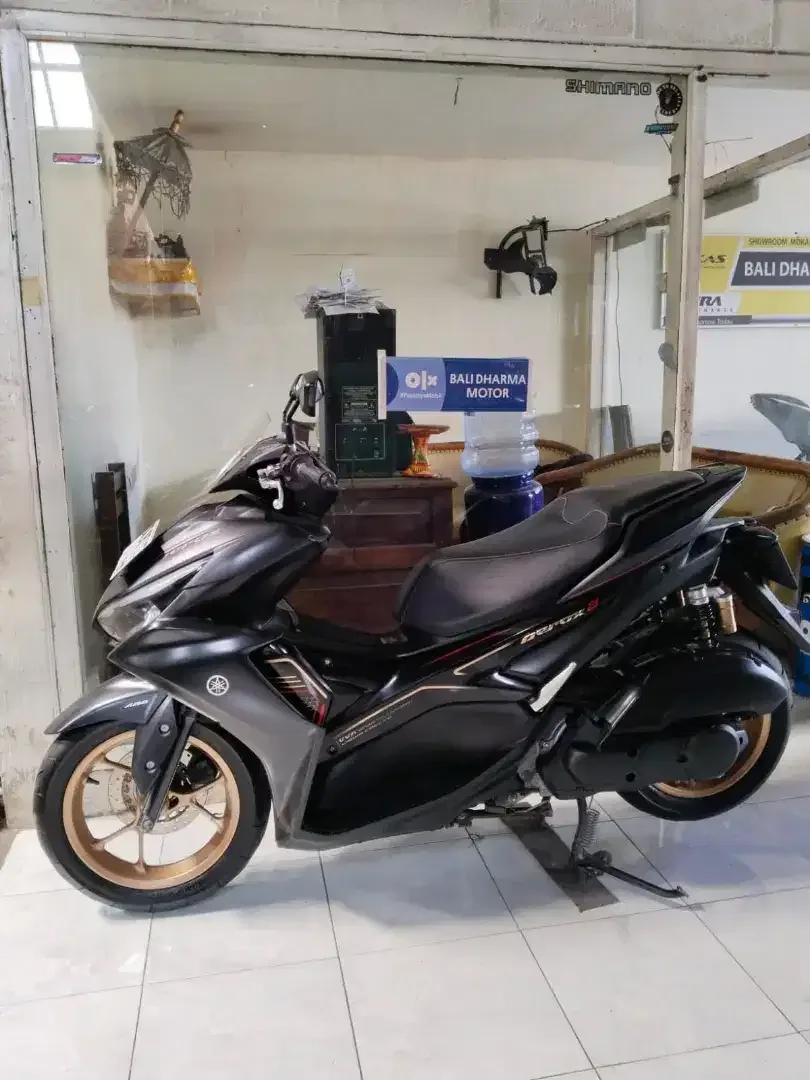 YAMAHA AEROX 155 ABS TAHUN 2024 PAJAK HIDUP SURAT LENGKAP - Image 2 of 6