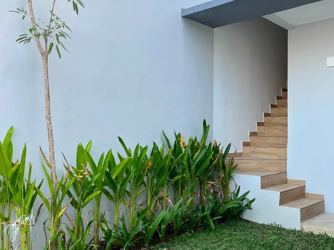 Modern 3BR Villa with Long Pool in Prime Sanur – 23-Year Leasehold Near ICON Bali & BIH - Image 4 of 10