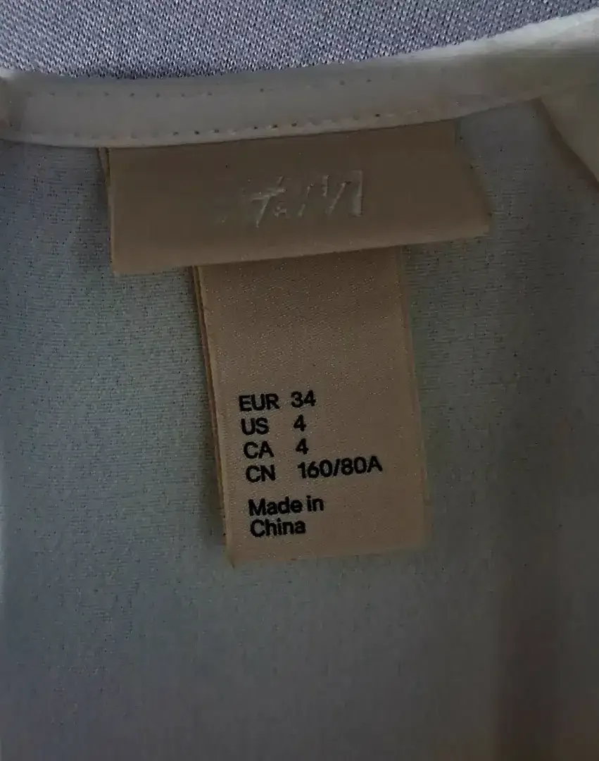 Dress preloved okay - Image 4 of 9