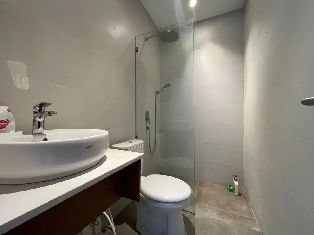 FOR RENT – MODERN 2-STOREY SEMI VILLA | FULLY FURNISHED | KEROBOKAN - Image 10 of 10