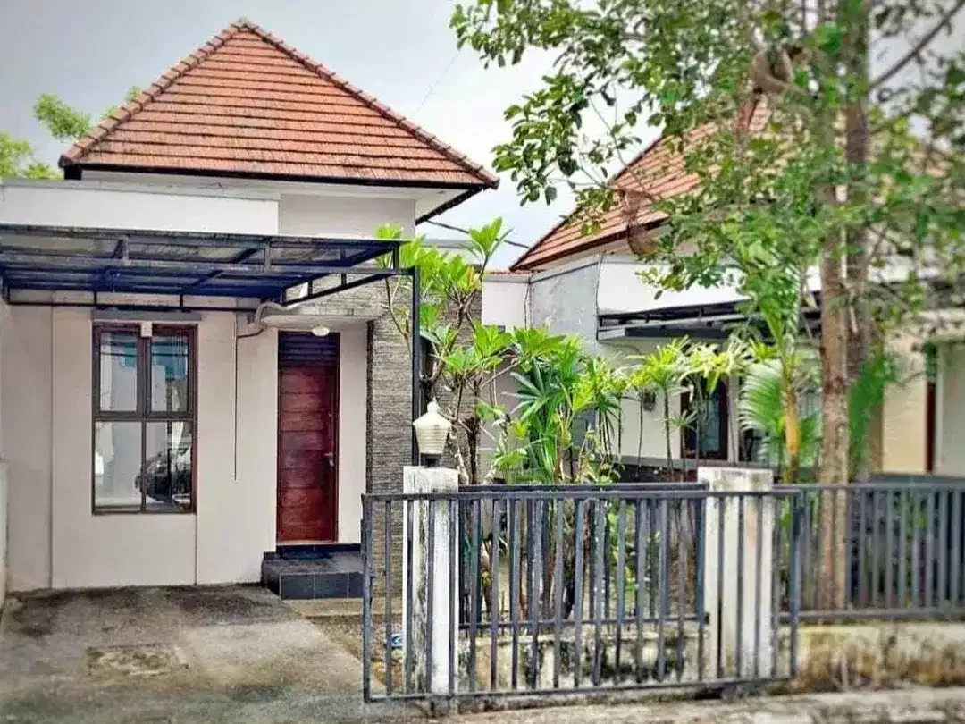 Dijual 1 Unit Rumah di Jimbaran - Berlokasi di Perumahan Uma D'jimbaran, Kuta Selatan - Image 1 of 8