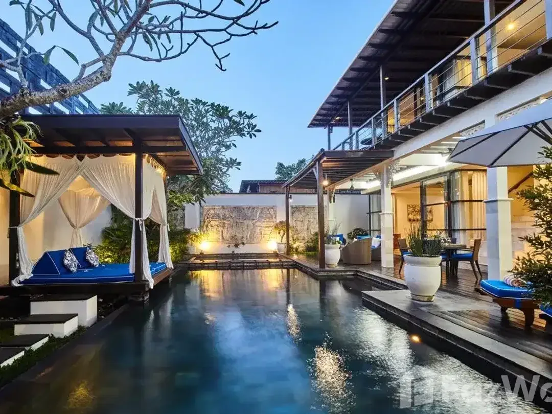 3 Bedroom Villa for sale in Jimbaran, Bali - Image 2 of 10