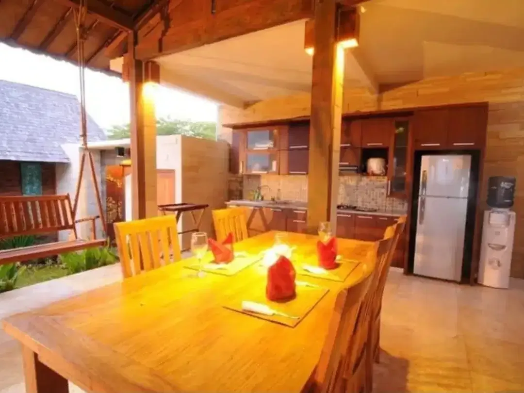 FOR SALE VILLA  AT SANUR - Image 5 of 9