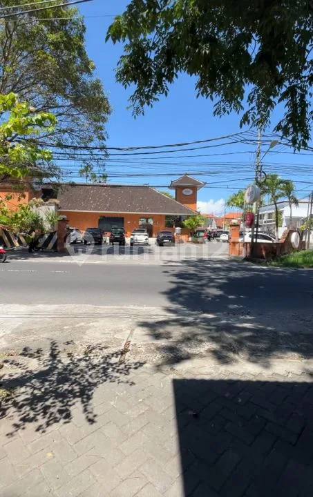 Dijual Ruko Strategis di Jantung Renonal - Image 2 of 4