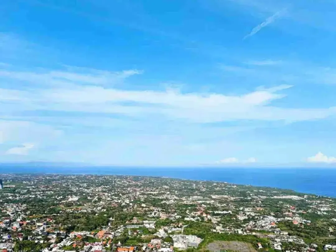 DIJUAL TANAH ADA BANGUNAN DAN LAPANGAN BISNIS MINI SOCCER YG SEDANG OERKEMBANG DI ULUWATU BALI - Image 2 of 10
