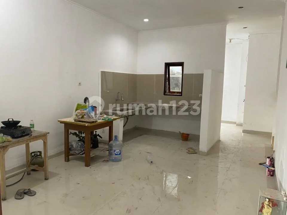 Siap Huni Rumah Lantai 2 di Denpasar Selatan - Image 4 of 4