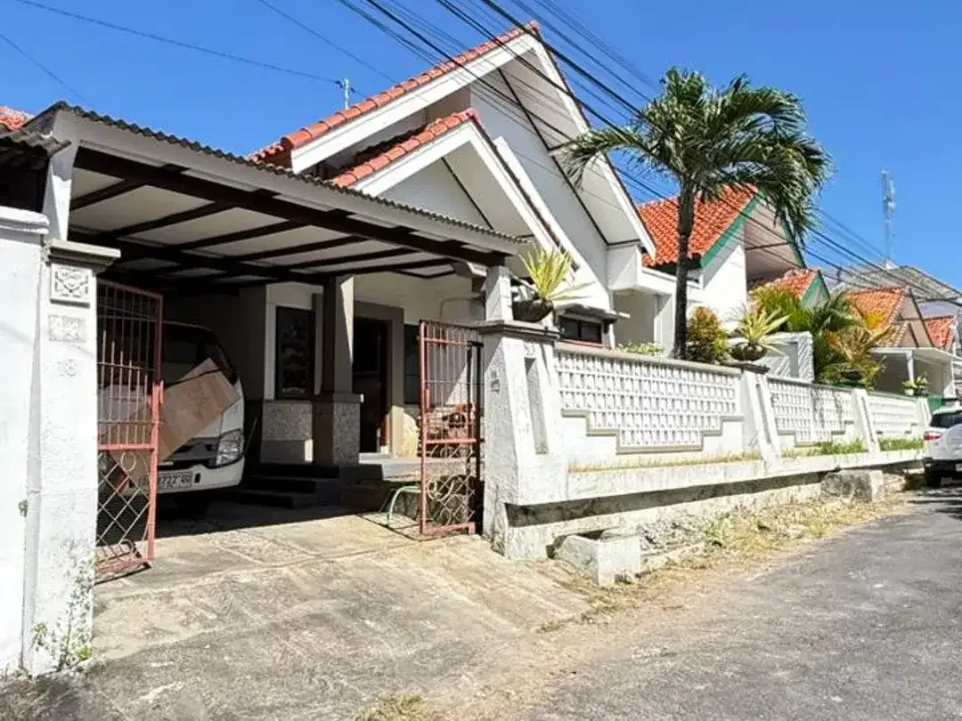 Rumah Full Furnish Di Kori Nuansa Utama Jimbaran Dekat Jalan Utama - Image 1 of 10