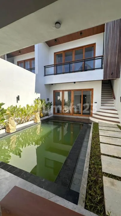 FOR RENT VILLA CANGGU BARU 2 BR TENANG FURNISHED LOKASI STARTEGIS - Image 4 of 4
