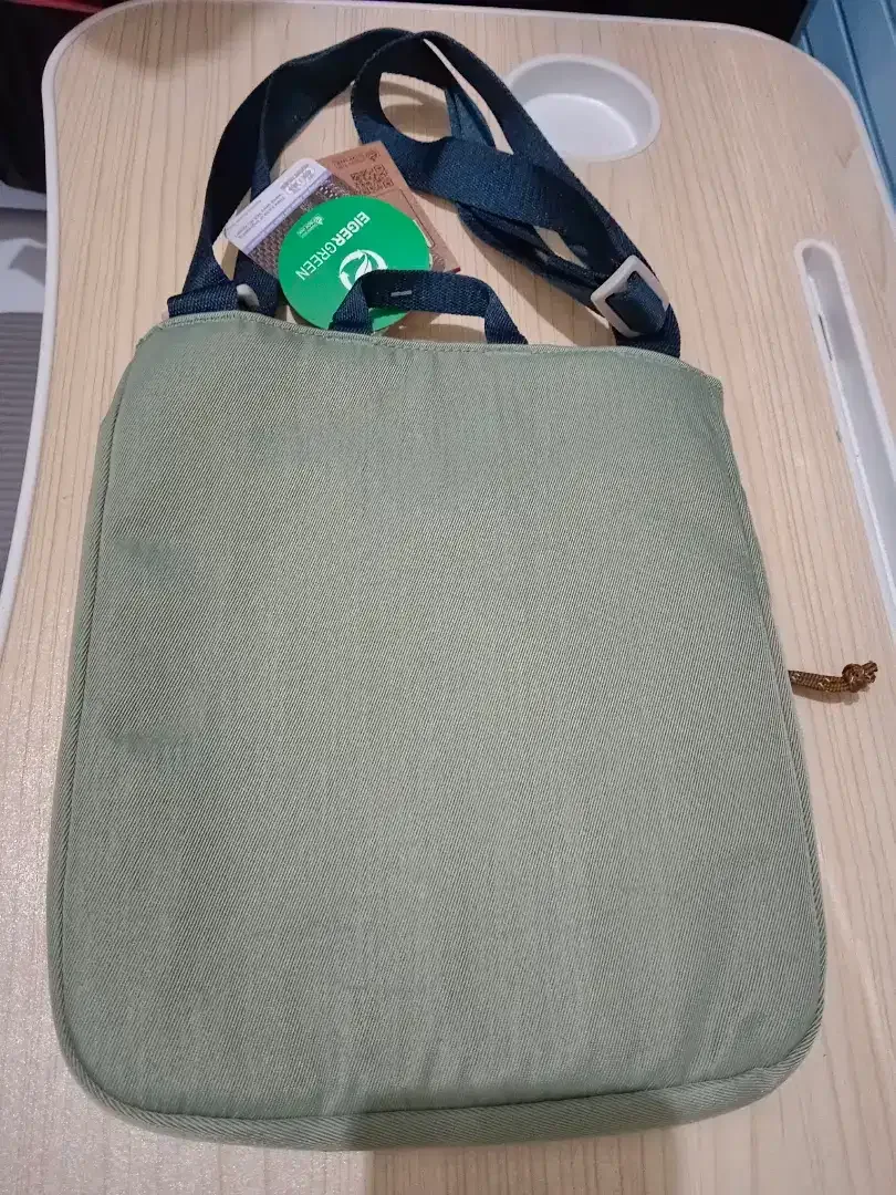 200rb BARU-Tas Eiger DIJAMIN ORI Bisa Handbag Slempang Uk.2L 21x3x24.5 - Image 2 of 10