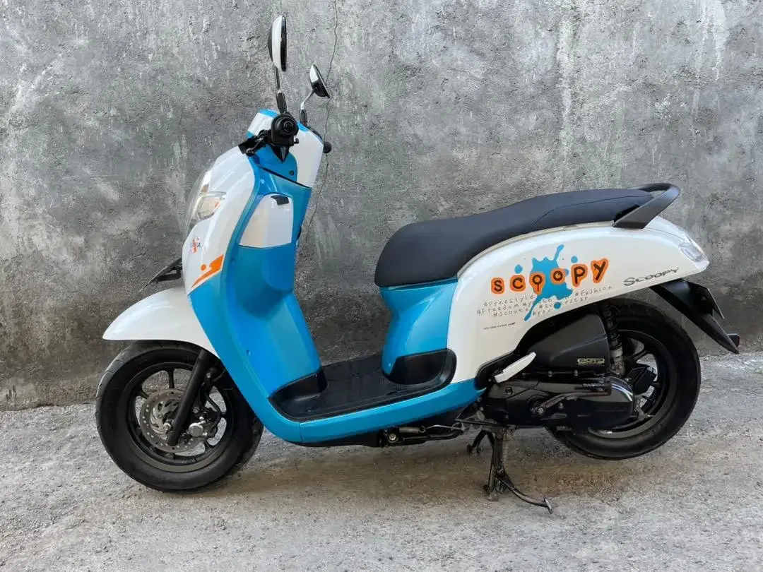 Scoopy 2017  bintang dewata motor - Image 4 of 6