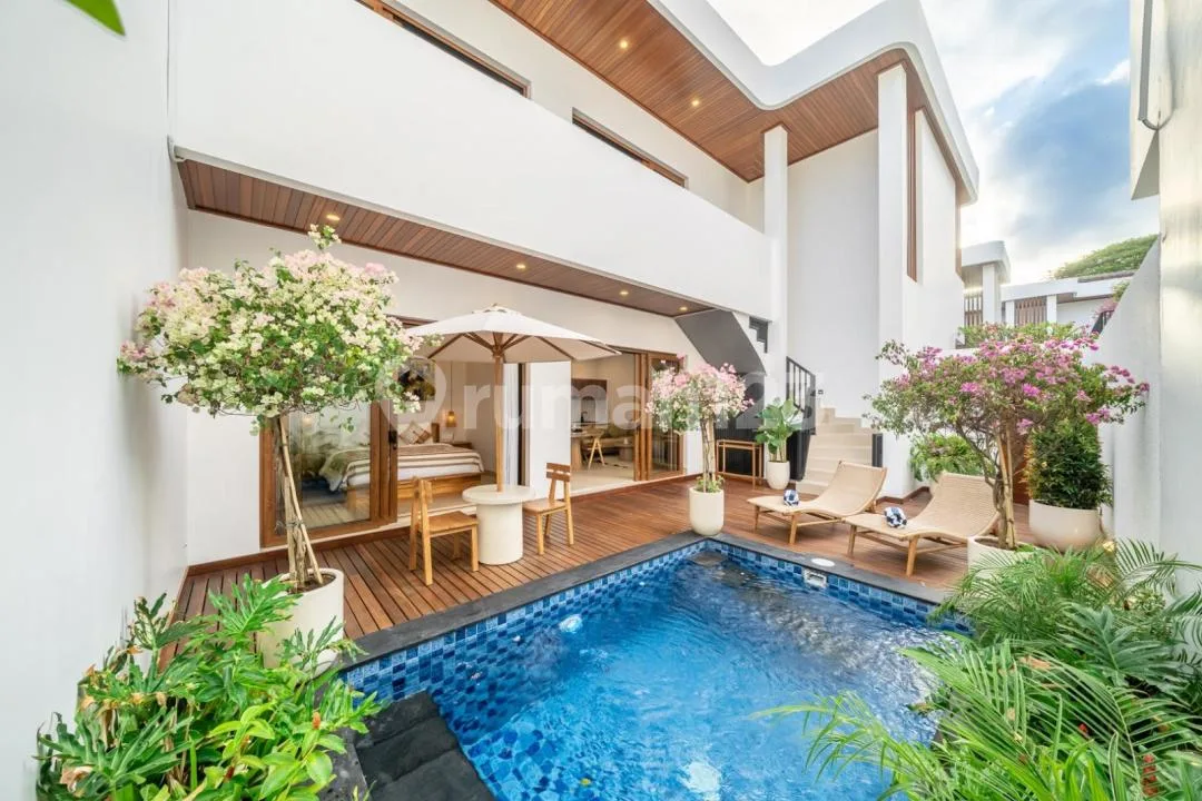 Villa Sanur Beachside 5Br Leasehold 28Yr Roi 14% Prime Location! - Image 2 of 4