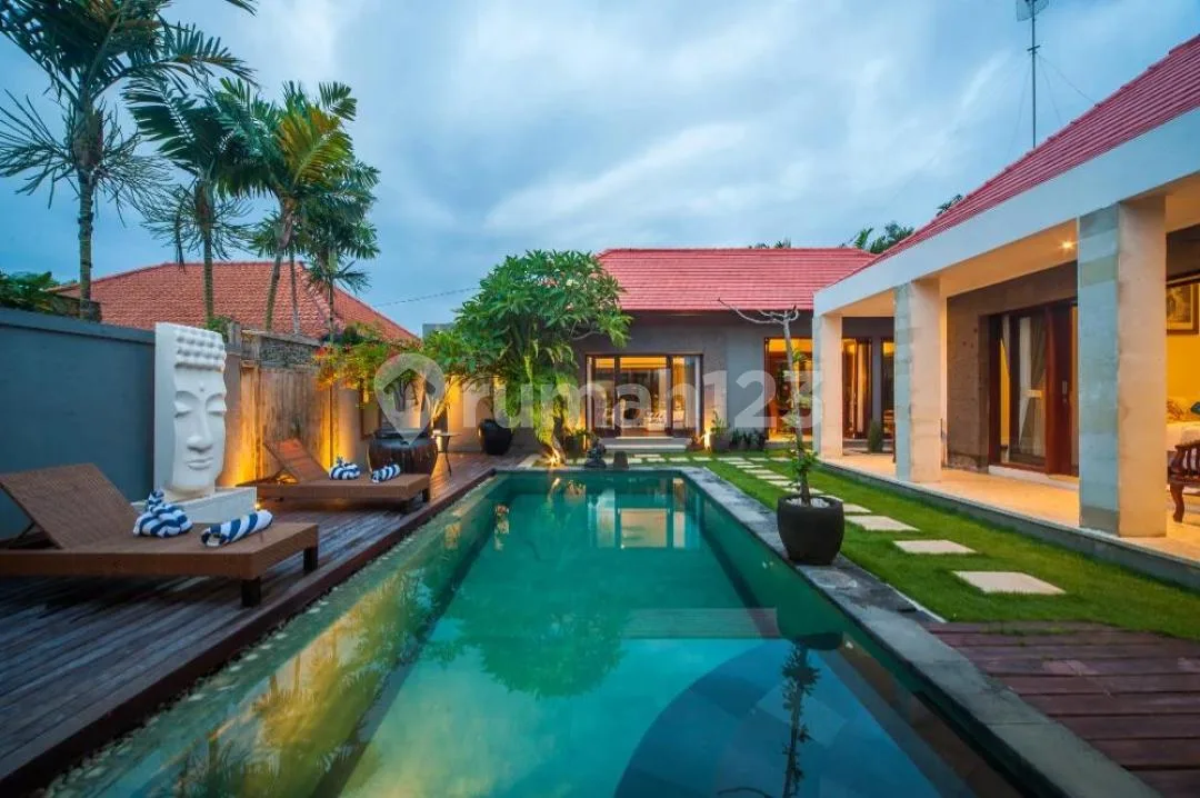 3Br Furnished Villa In Central Canggu - Image 1 of 4