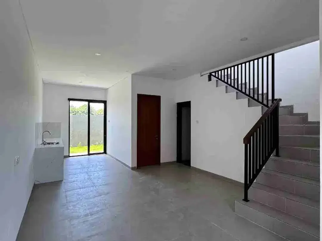 RUMAH SIAP HUNI – LOKASI SANGAT STRATEGIS DEKAT CITRALAND DENPASAR & WATERPARK - Image 2 of 10