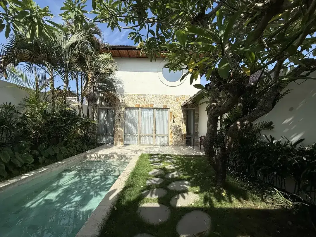 LUXURY PREMIUM LEASEHOLD VILLA - SANUR, BALI - Image 7 of 10
