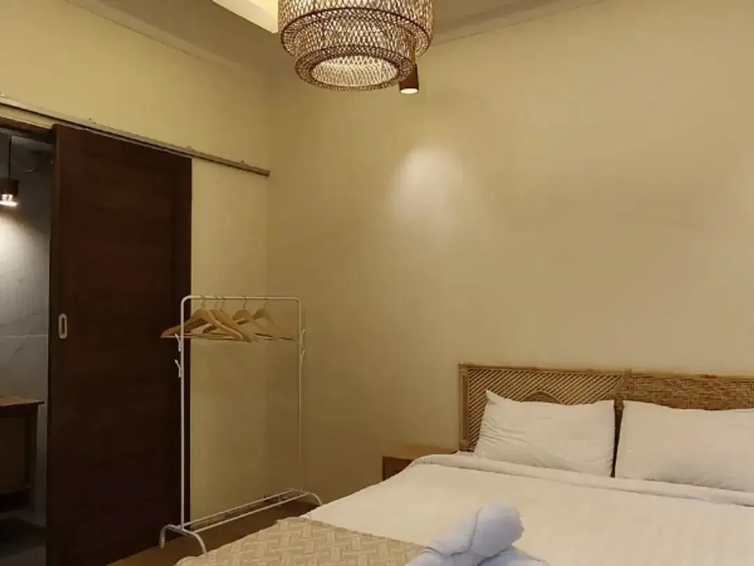 VILLA MODERN TROPIS DI PENGIASAN SANUR DENPASAR - Image 10 of 10