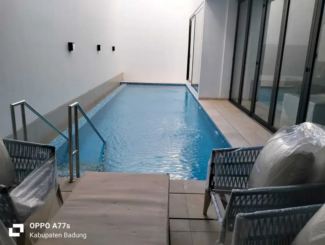 DIJUAL SEGERA BRAND NEW VILLA LOKASI SEMINYAK - Image 1 of 10