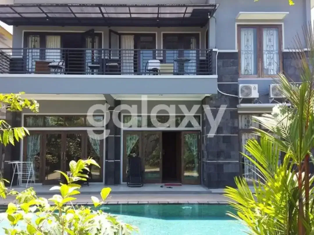 RUMAH SEMI VILLA 2 LANTAI DI GURITA SESETAN DENPASAR, BALI - Image 4 of 10