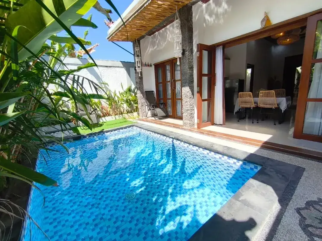 Modern and Chic Villa MURAH Dekat Jalan Siligita, Nusa Dua - Image 1 of 10