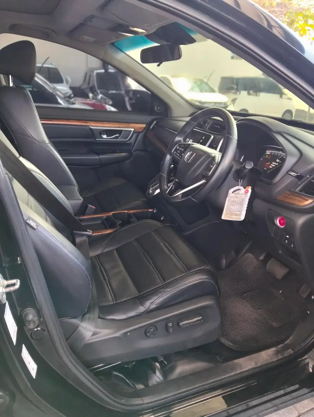 HONDA CRV PRESTIGE 2022 HITAM MATIC - Image 8 of 10
