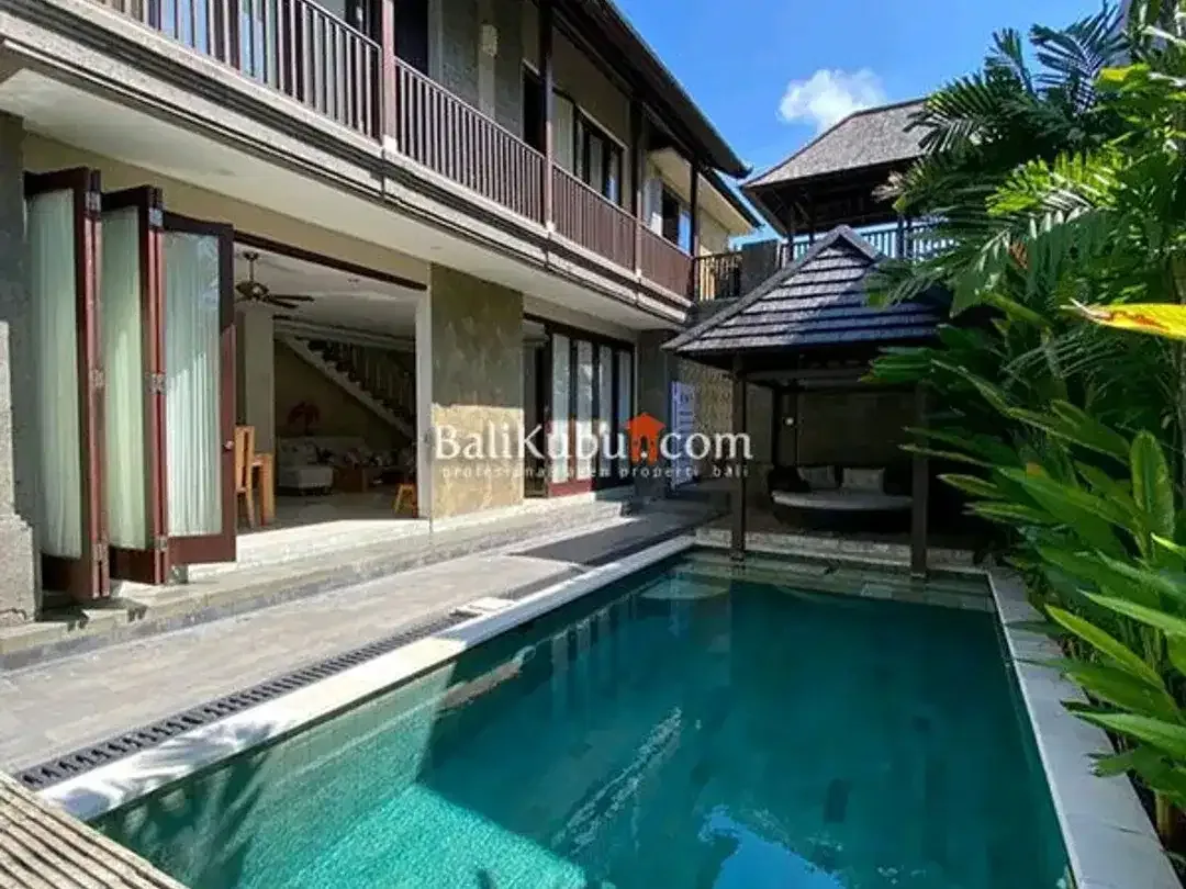 [AMR-080.GRT] Luxury 3-Bedroom Villa for Yearly Rent – Jl Tukad Balian, Denpasar - Image 2 of 10