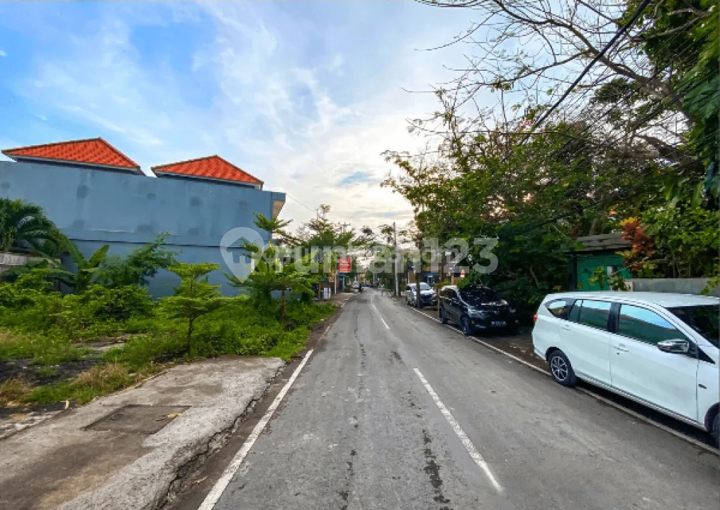 Tanah Pinggir Sungai Dekat Pantai Berawa Canggu - Image 4 of 4